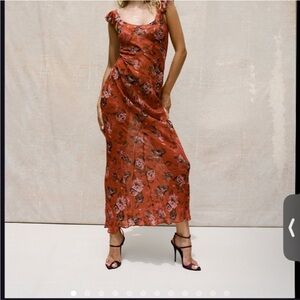 NWT Realisation Par | The Lila - Rosa | S